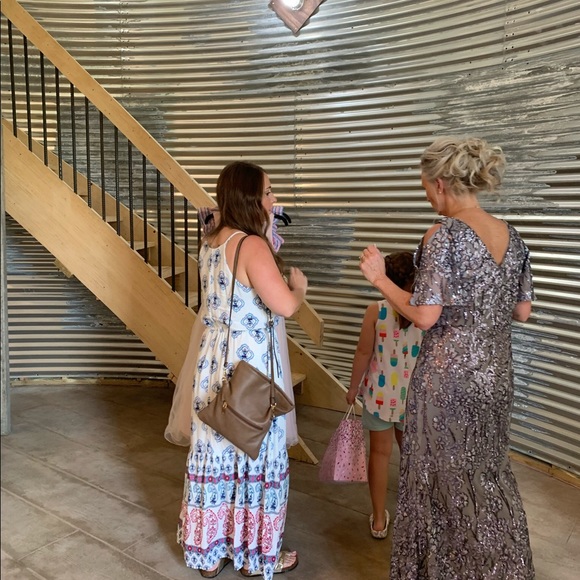 Mother of the bride dress - Picture 3 of 7